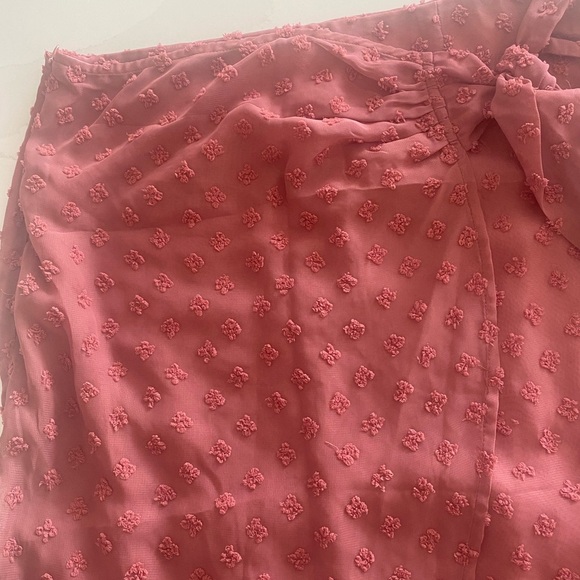 Pink midi skirt with tie - Picture 2 of 4